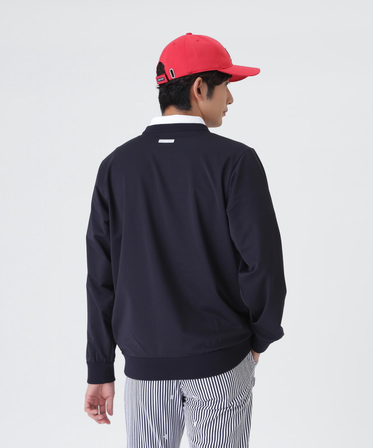 H:182cm/C:93/W:77/H:91 着用サイズ：5