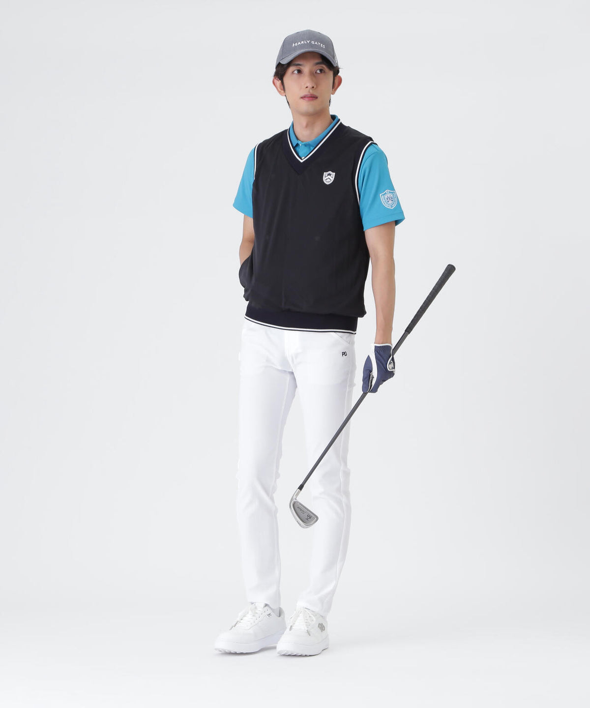 H:182cm/C:93/W:77/H:91 着用サイズ：5