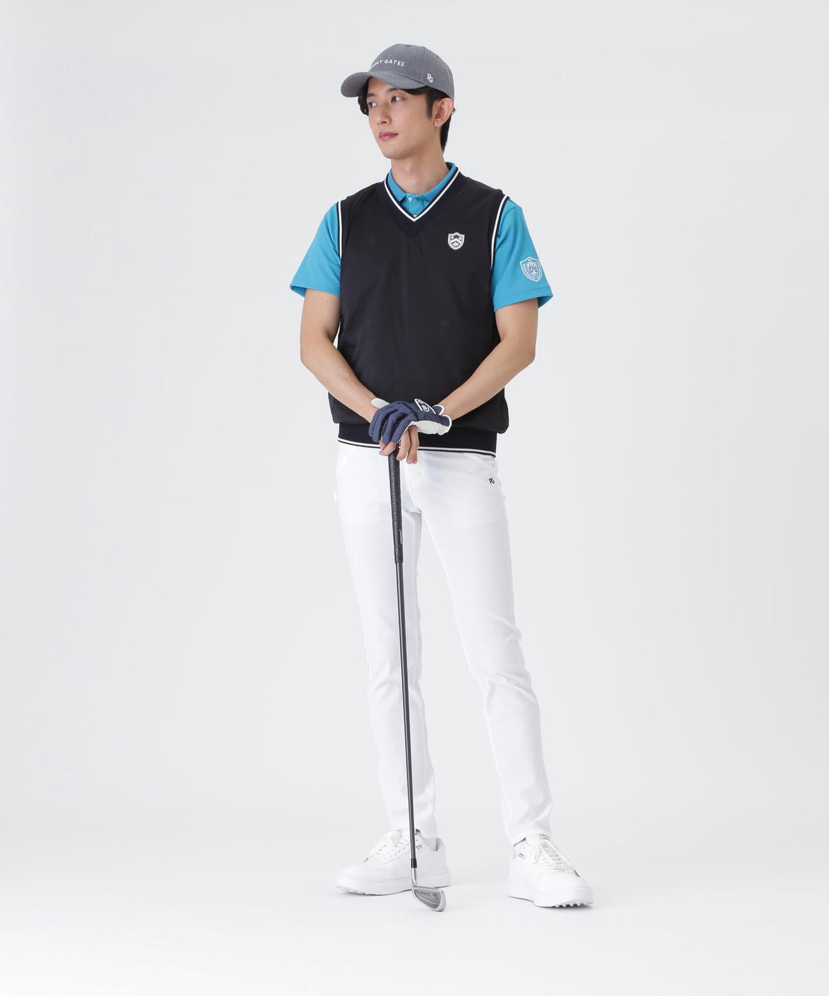 H:182cm/C:93/W:77/H:91 着用サイズ：5