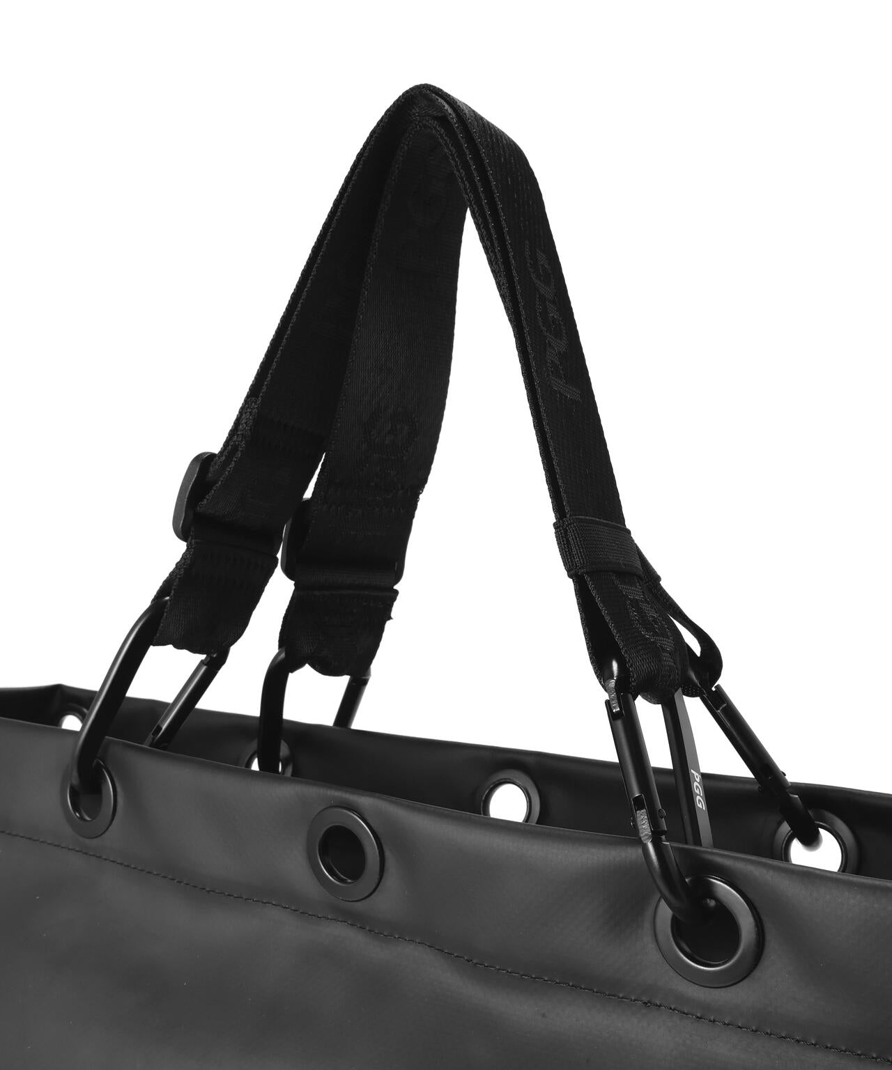 【PGG】【直営店舗&公式オンライン限定】PVCロッカーバッグ (UNISEX)