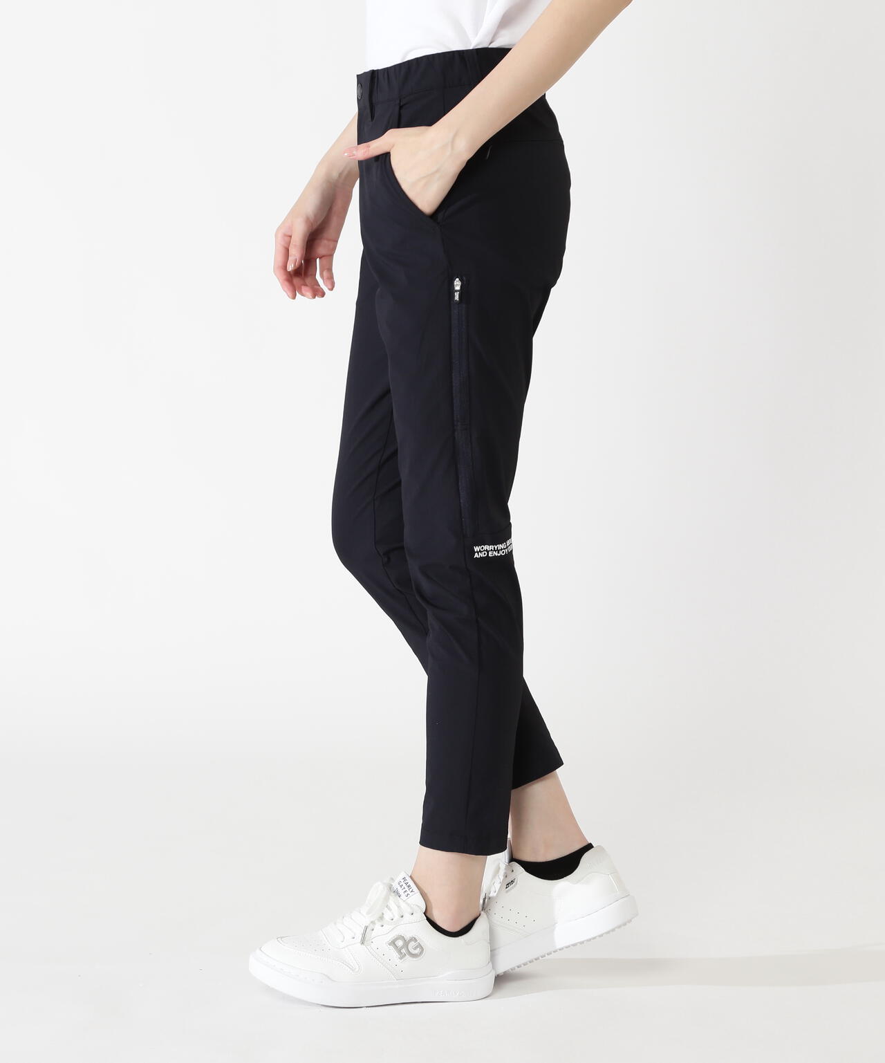 ナイロンストレッチパンツ