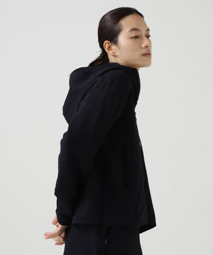165cm/B:77cm/W:57cm/H:79cm 着用サイズ：1