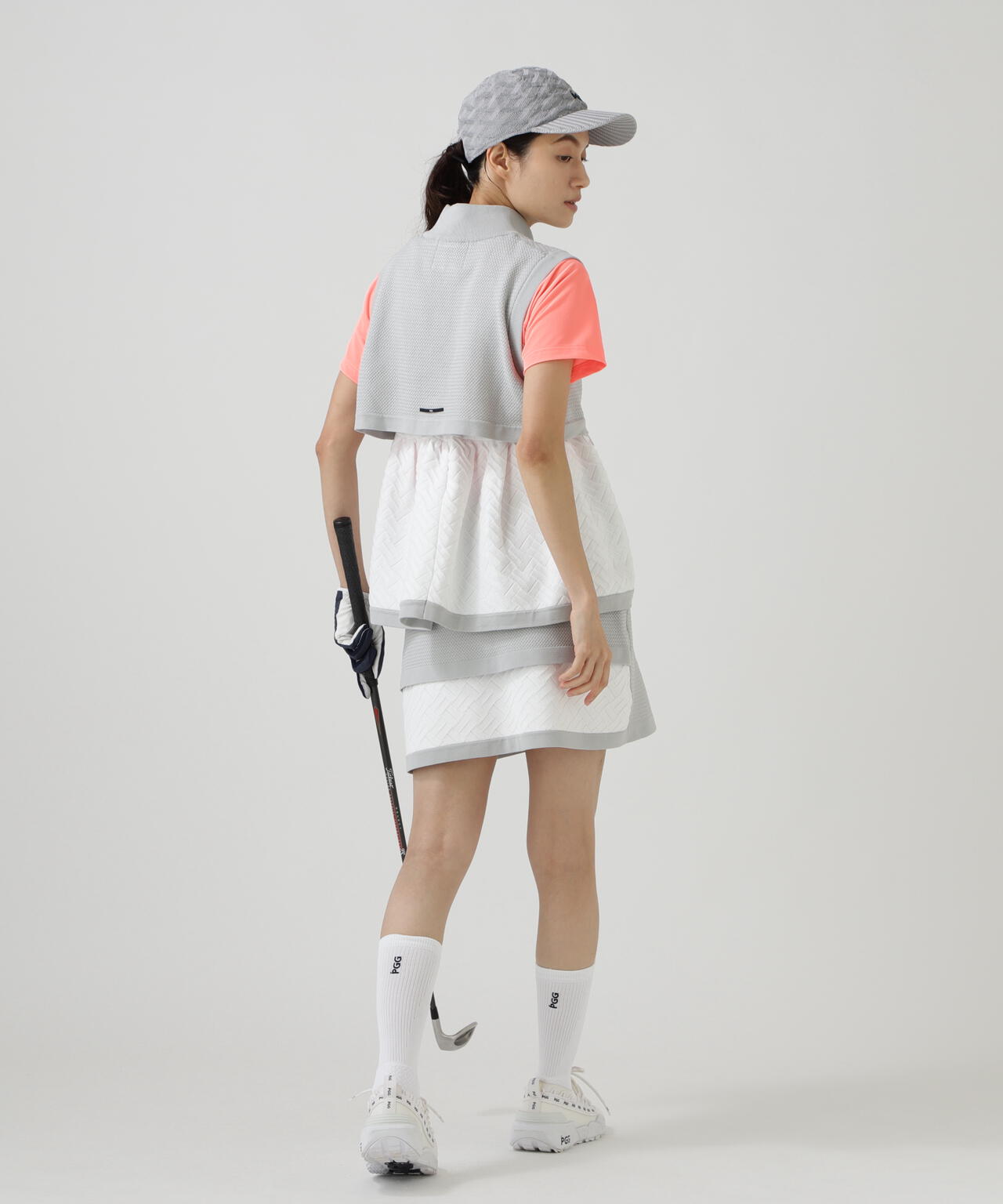 【PGG】【直営店舗&公式オンライン限定】ポリエステルヤーンmmジップアップニットベスト (LADIES)