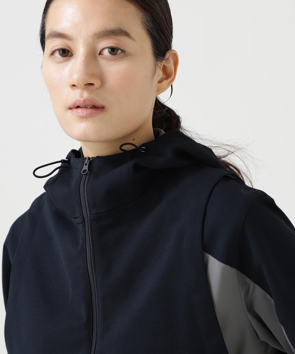 165cm/B:77cm/W:57cm/H:79cm 着用サイズ：1