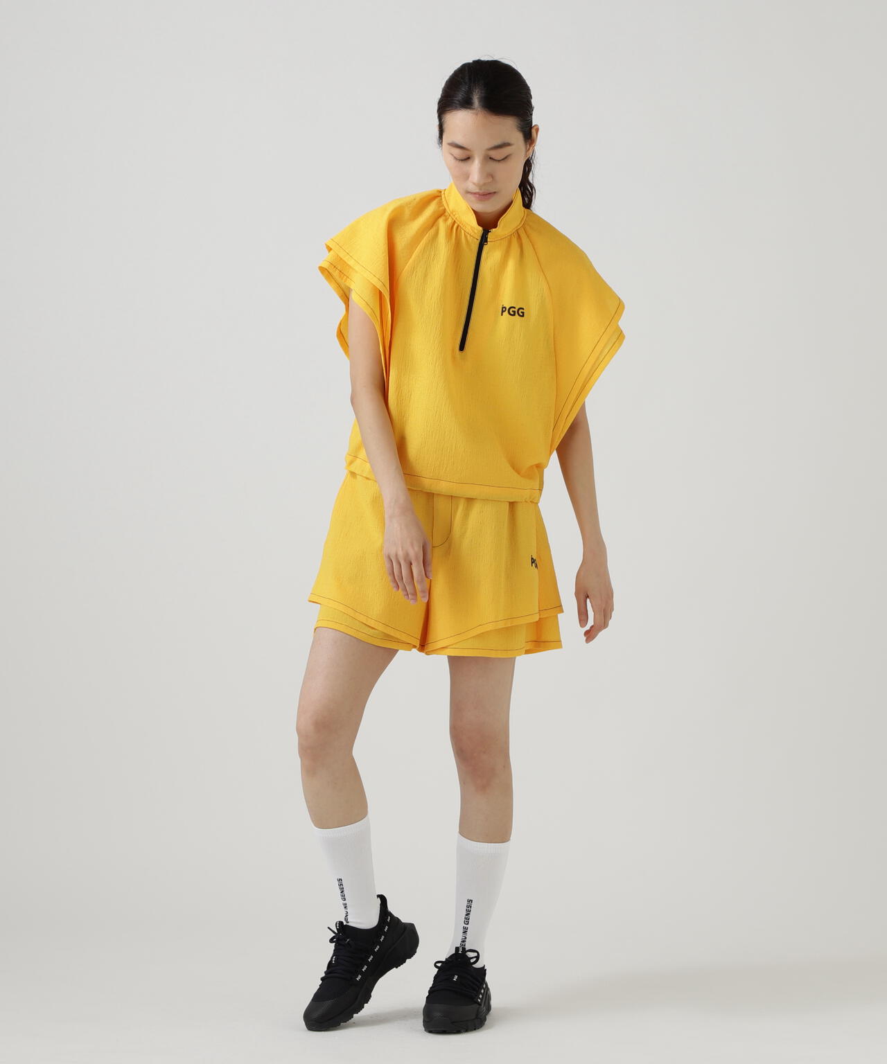 【PGG】【直営店舗&公式オンライン限定】シエスタタフタフリル袖ハーフジップカットソー (LADIES)