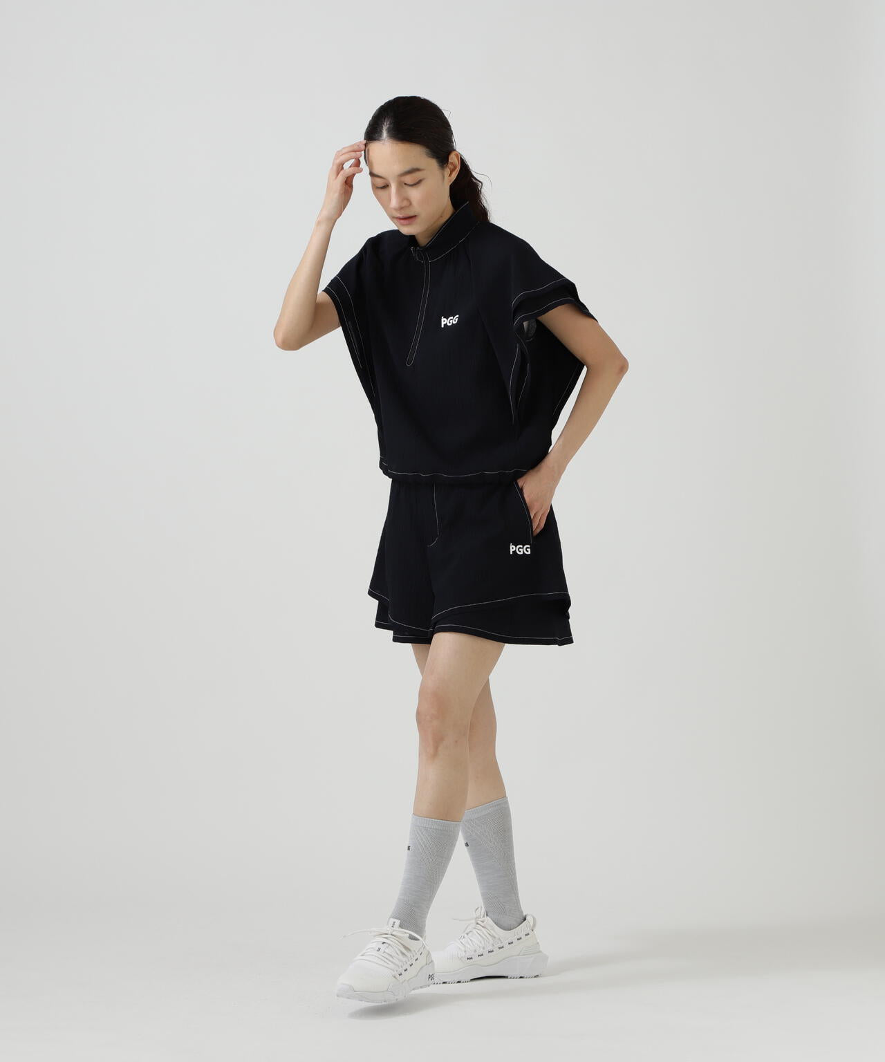 165cm/B:77cm/W:57cm/H:79cm 着用サイズ：1