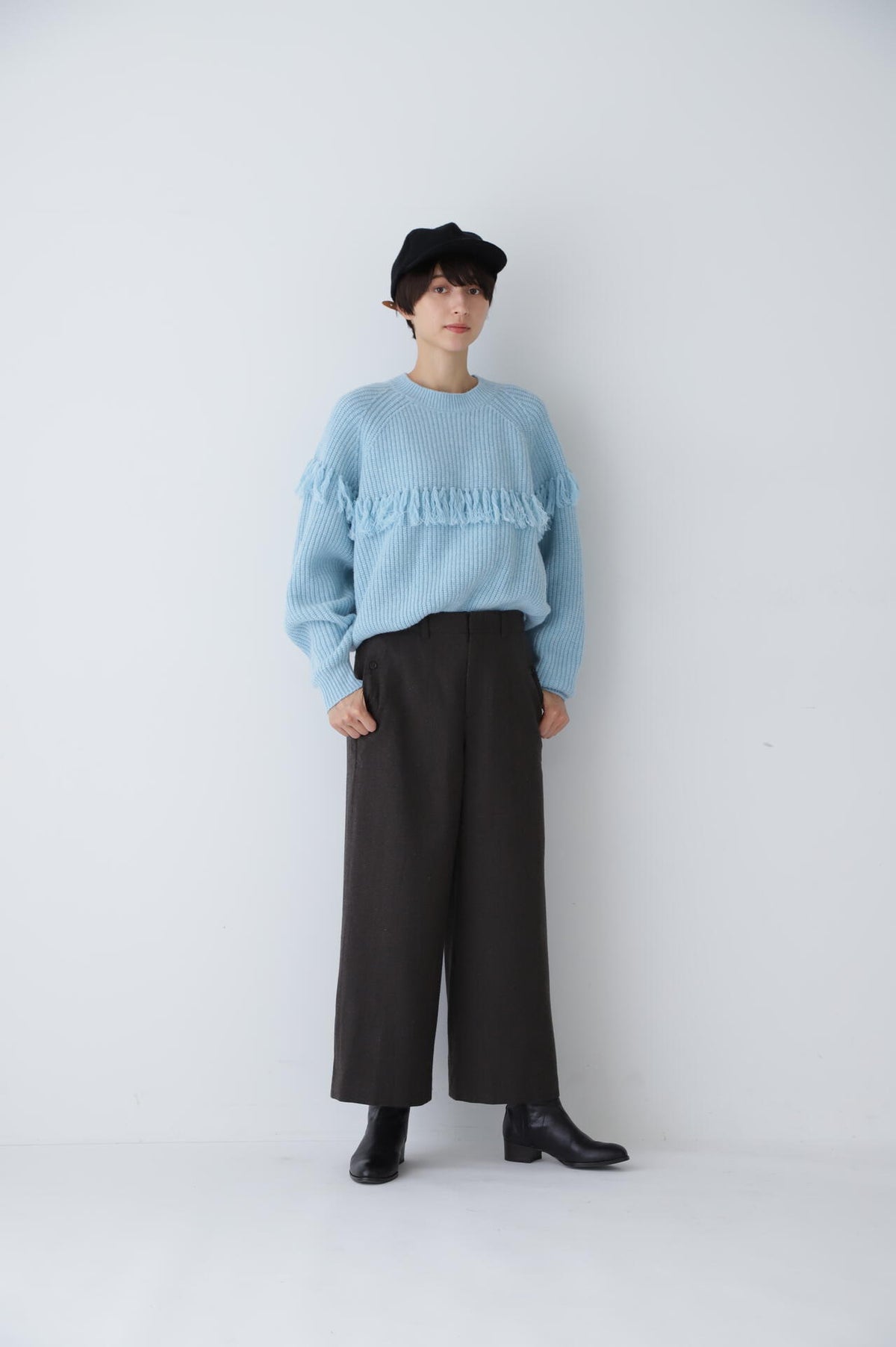 フリンジニットプルオーバー