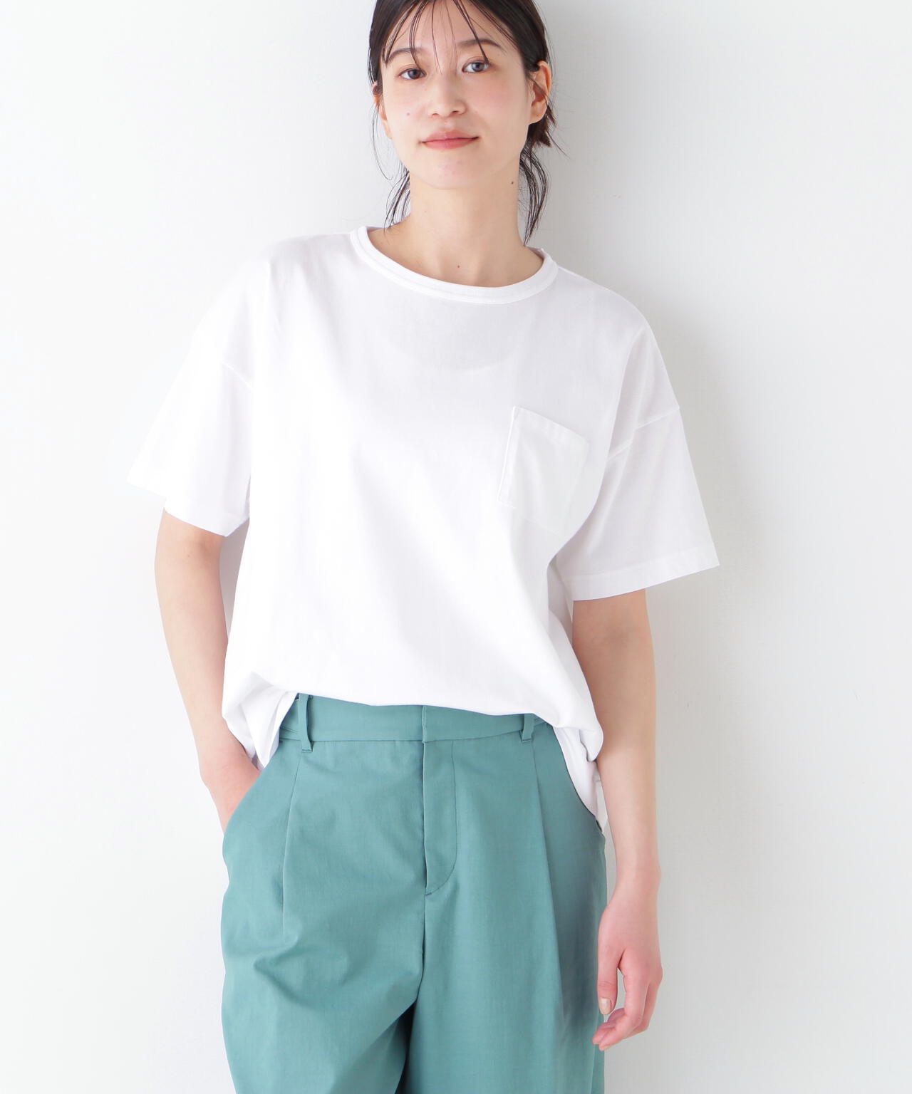 バックロゴポケットＴシャツ