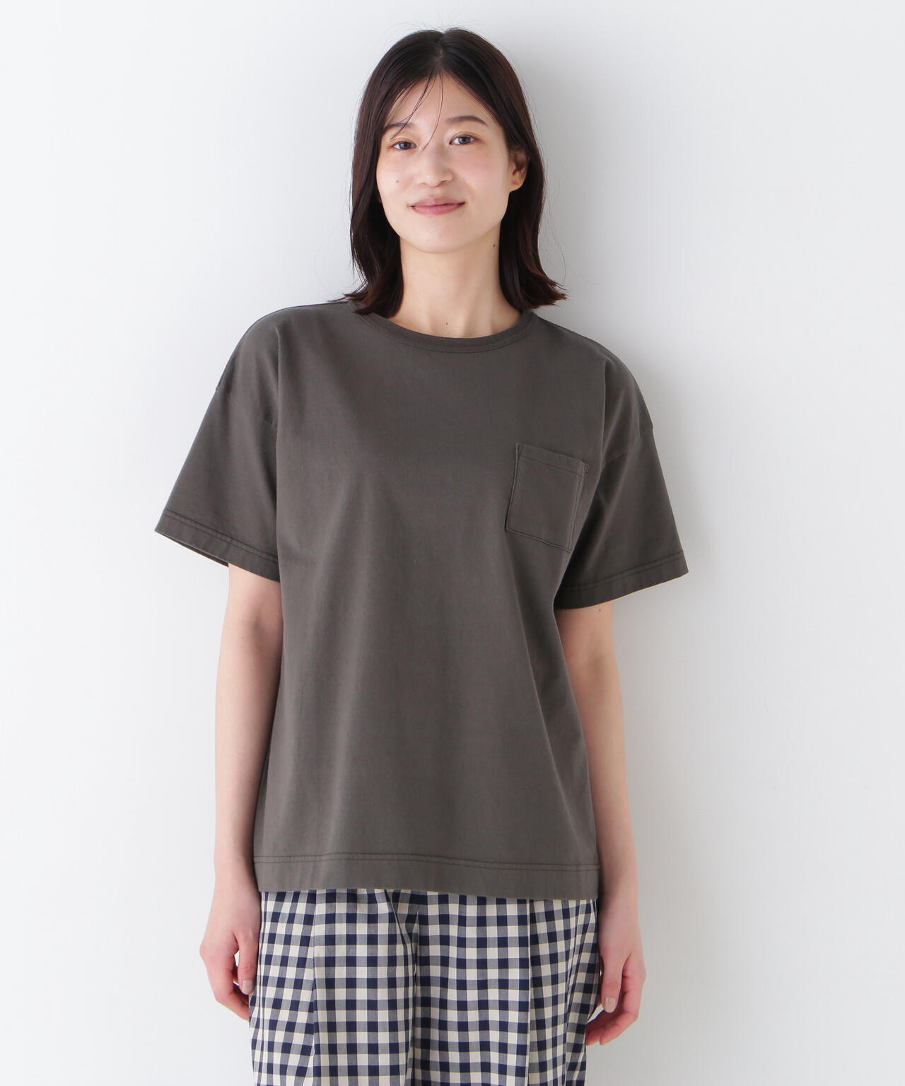 バックロゴポケットＴシャツ
