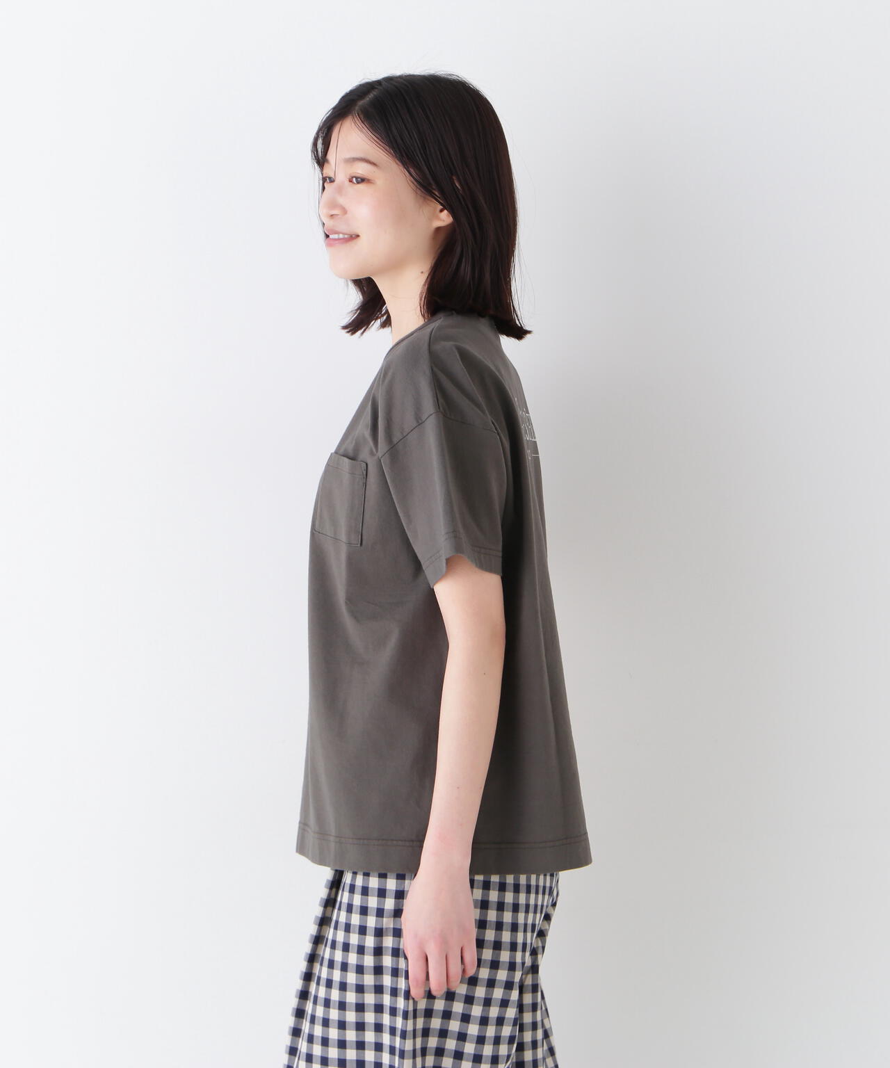 バックロゴポケットＴシャツ