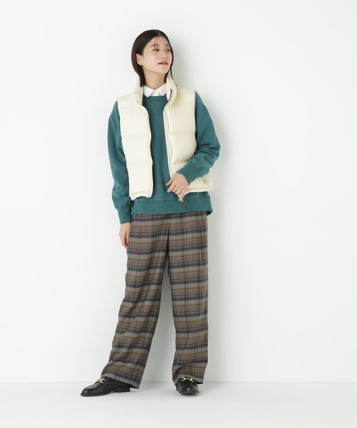 ≪ＴＡＩＯＮコラボ≫ボリュームスタンドダウンベスト