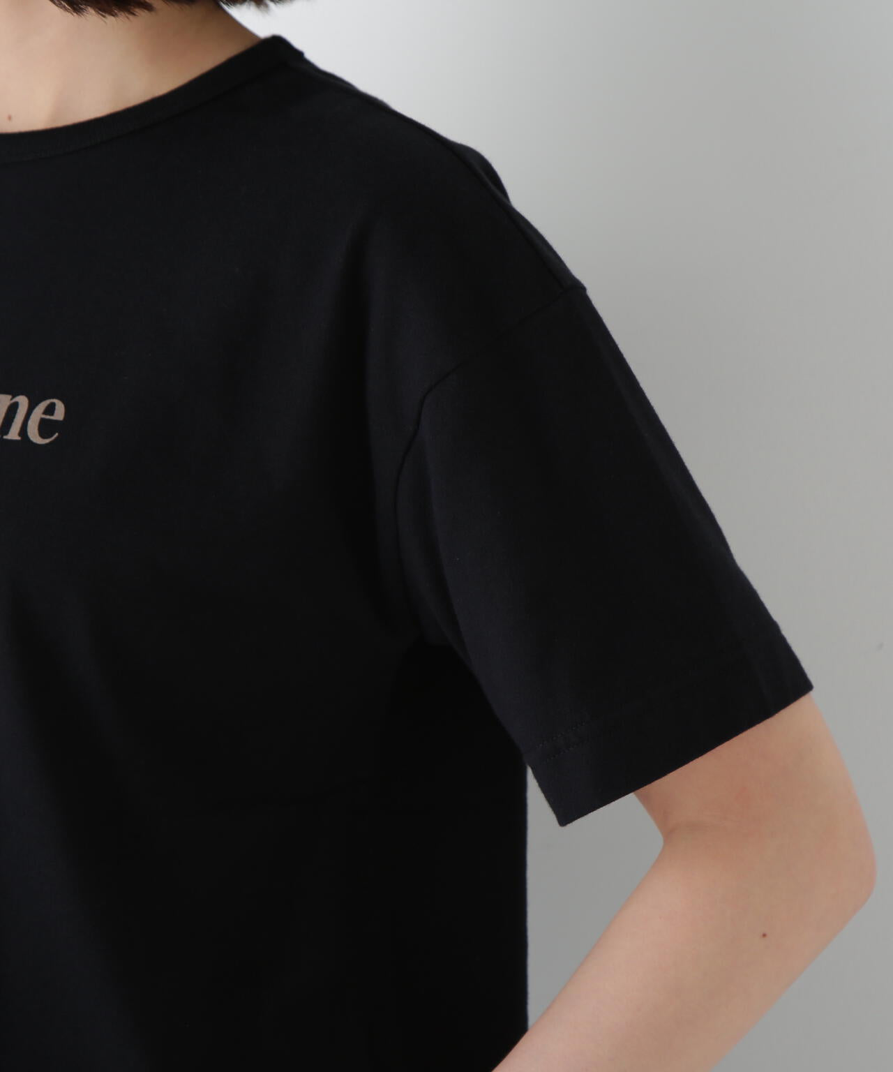 ロゴＴシャツ
