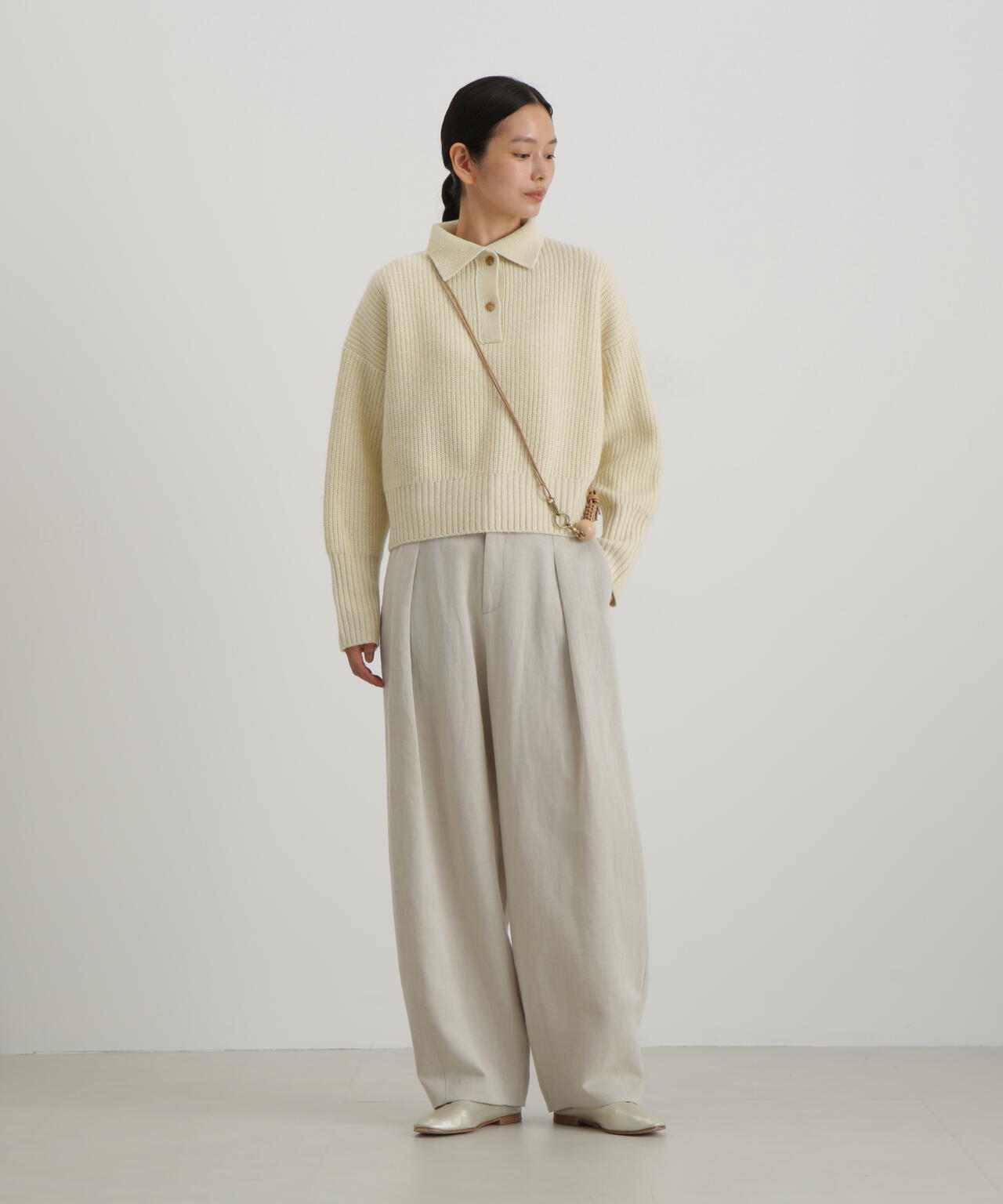 ウールＦＯＸシルク襟付きニットトップス