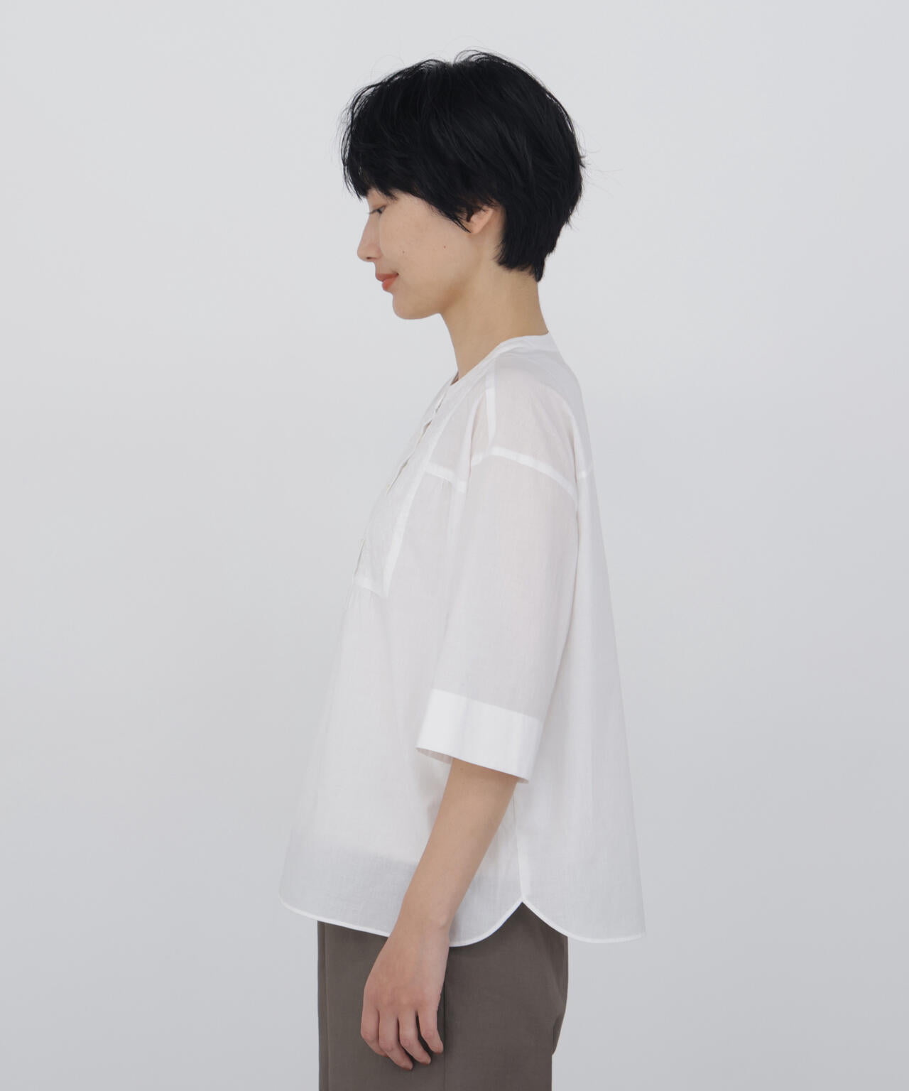 166cm　B/78　W/58　H/86 着用サイズ：M