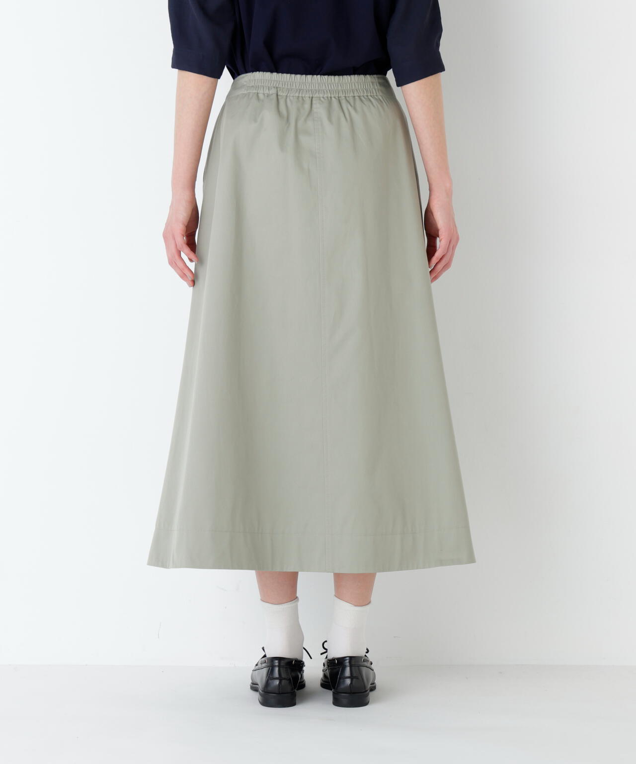 身長168cm　B76 W58 H86 着用サイズ：M