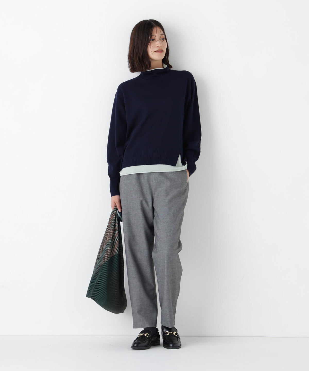 《機能性ストレッチ素材》２ｗａｙストレッチテーパードパンツ