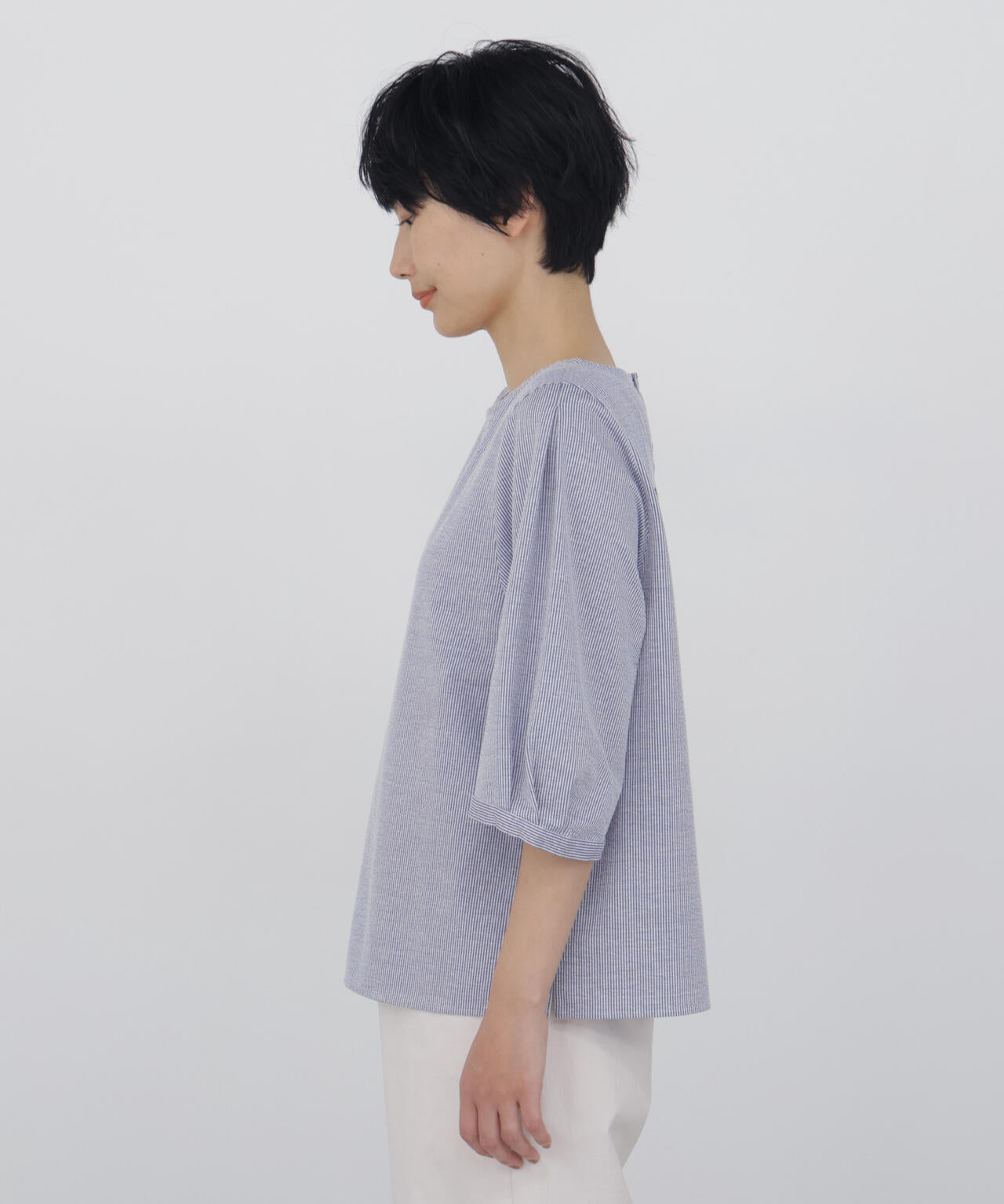 166cm　B/78　W/58　H/86 着用サイズ：M