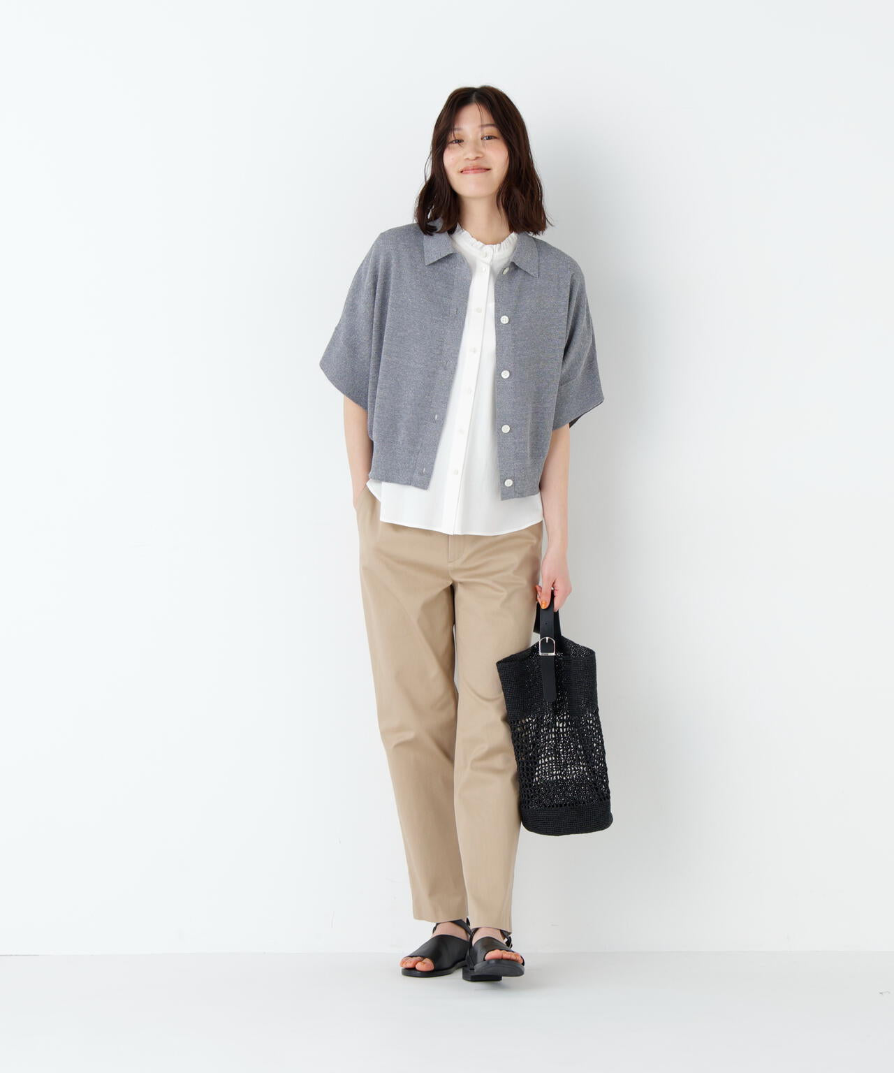 身長168cm　B76 W58 H86 着用サイズ：M