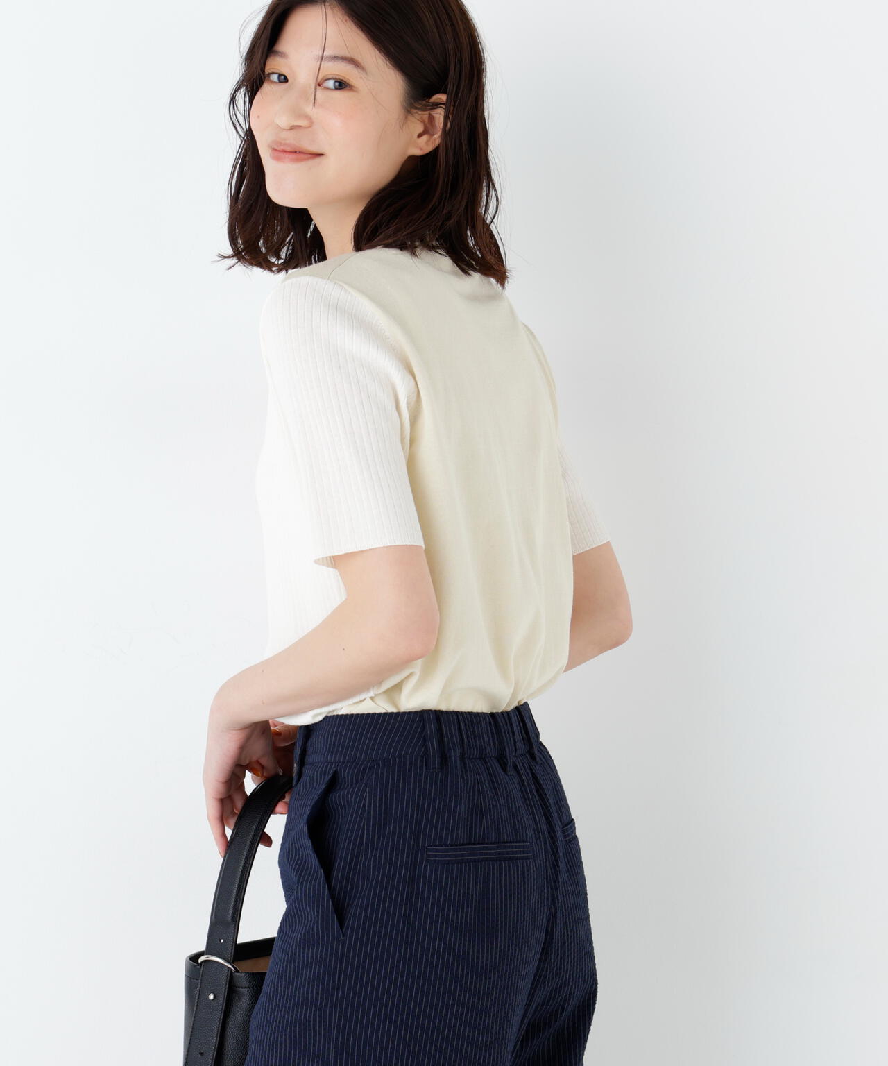 身長168ｃｍ　Ｂ82　W59　H88 着用サイズ：M