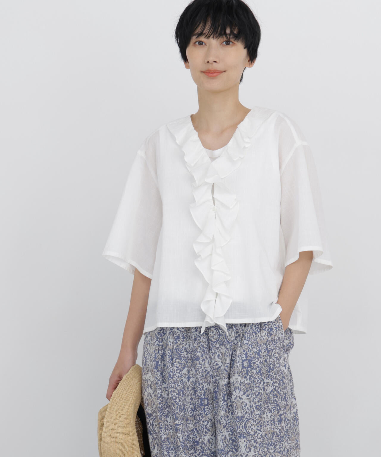 166cm　B/78　W/58　H/86 着用サイズ：M
