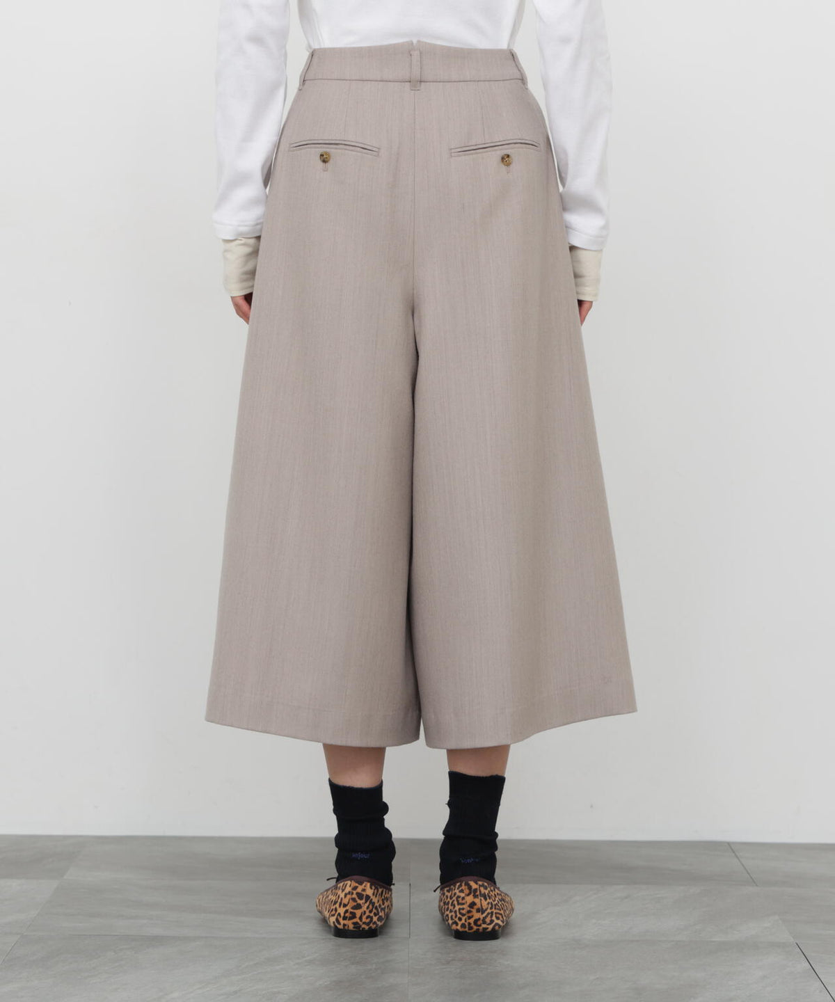 身長168cm　B76 W58 H86 着用サイズ：M