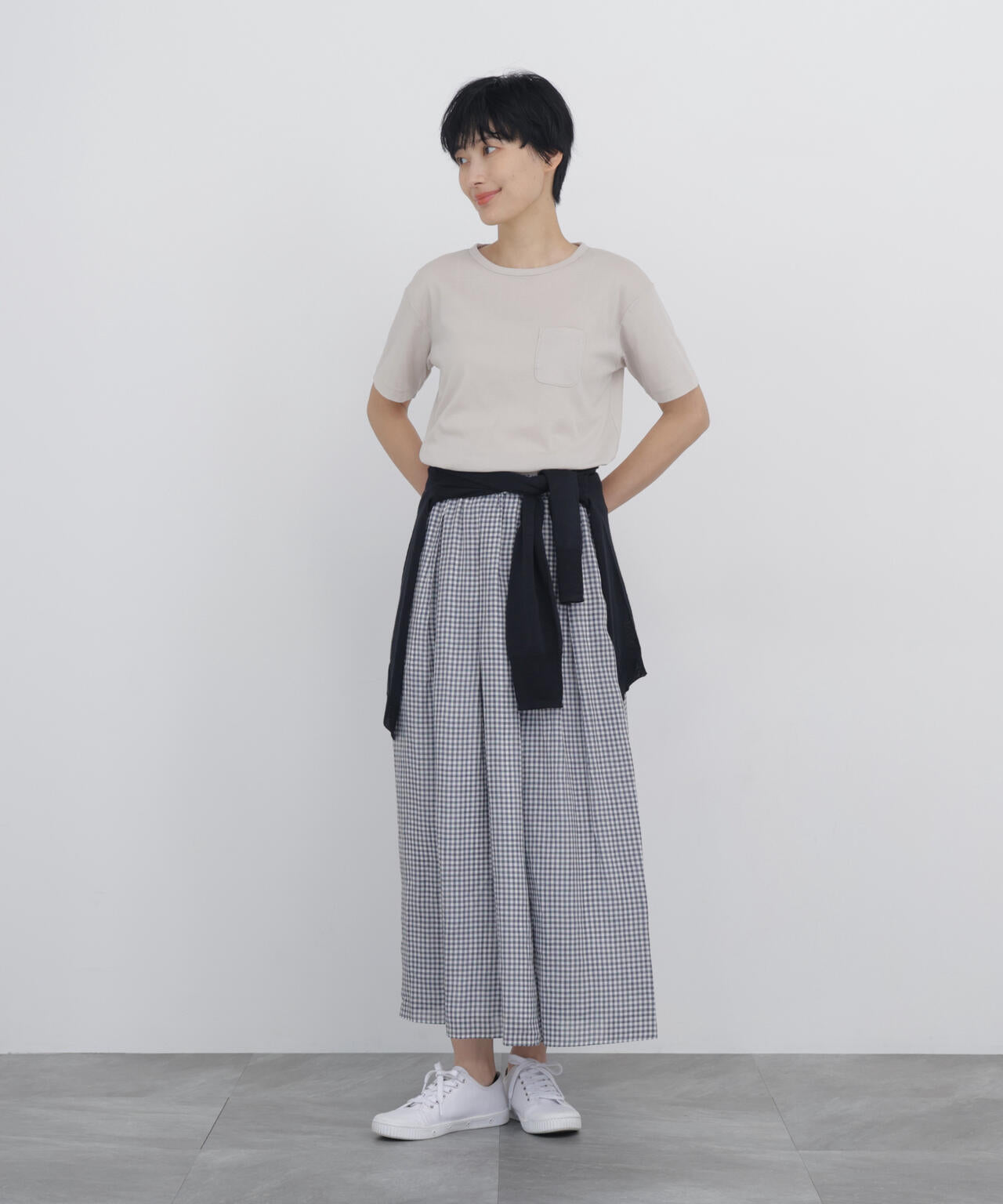 166cm　B/78　W/58　H/86 着用サイズ：M