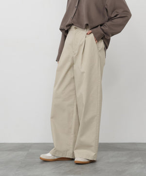 165cm/B:77cm/W:57cm/H:79cm 着用サイズ：M