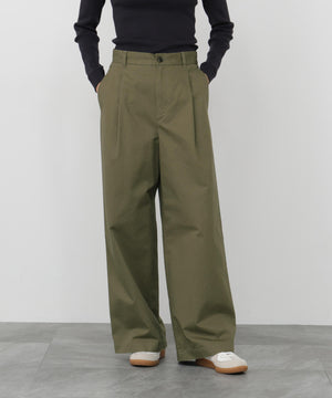 165cm/B:77cm/W:57cm/H:79cm 着用サイズ：M