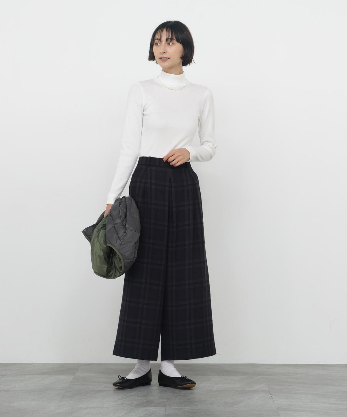 身長168cm　B76 W58 H86 着用サイズ：M