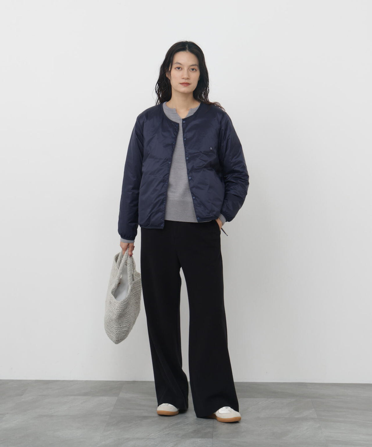 165cm/B:77cm/W:57cm/H:79cm 着用サイズ：M
