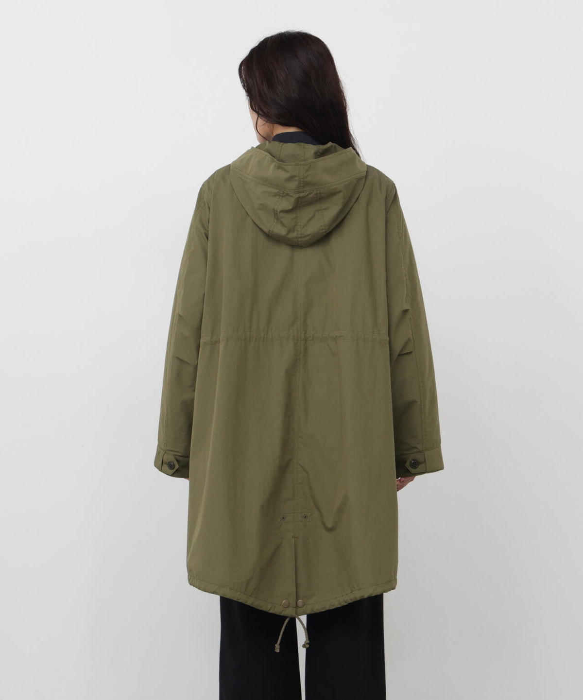 165cm/B:77cm/W:57cm/H:79cm 着用サイズ：M