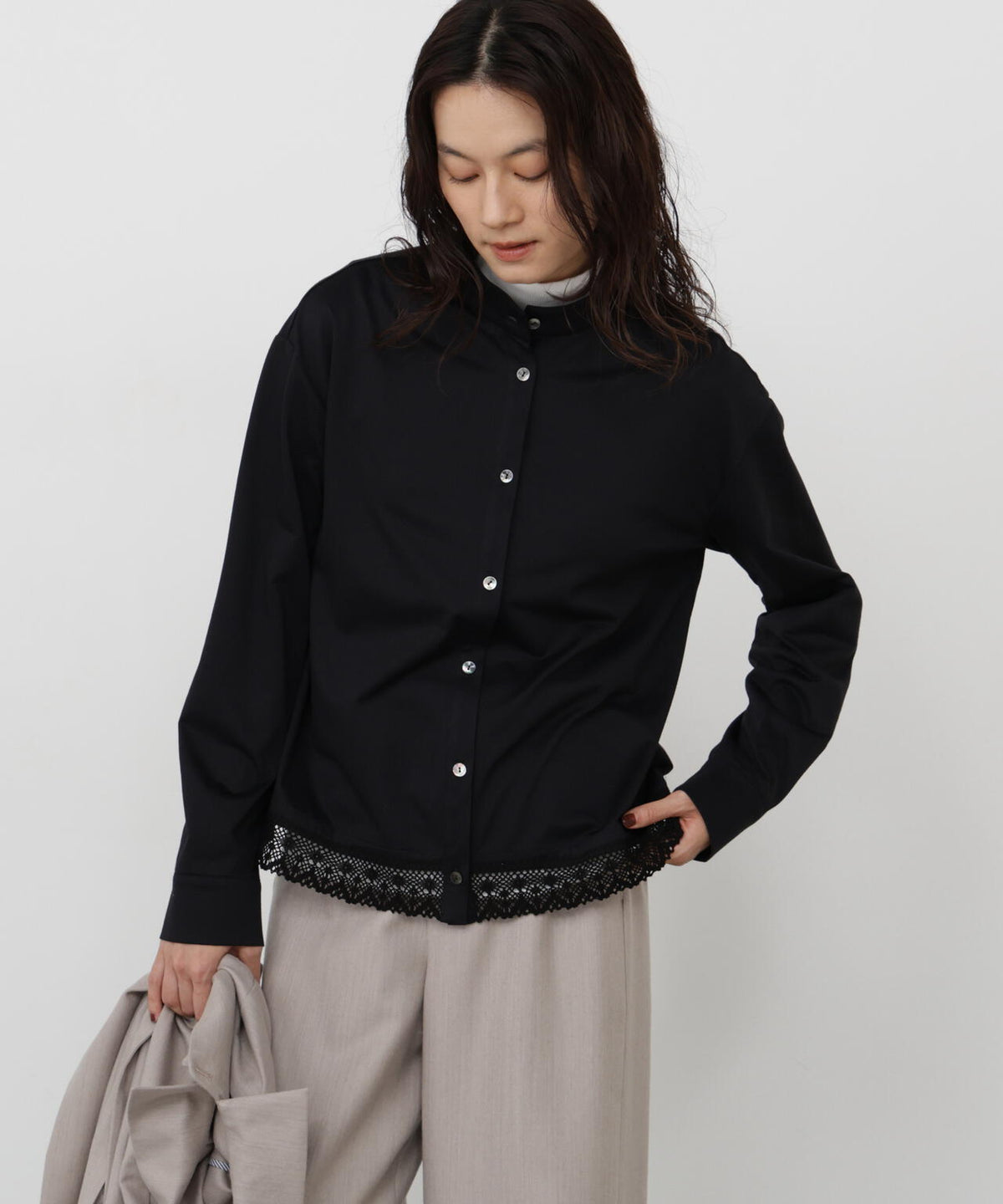 165cm/B:77cm/W:57cm/H:79cm 着用サイズ：M