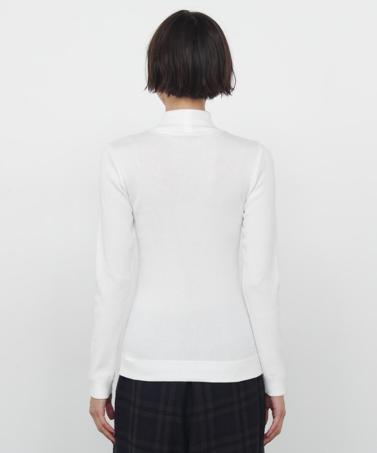 身長168cm　B76 W58 H86 着用サイズ：M