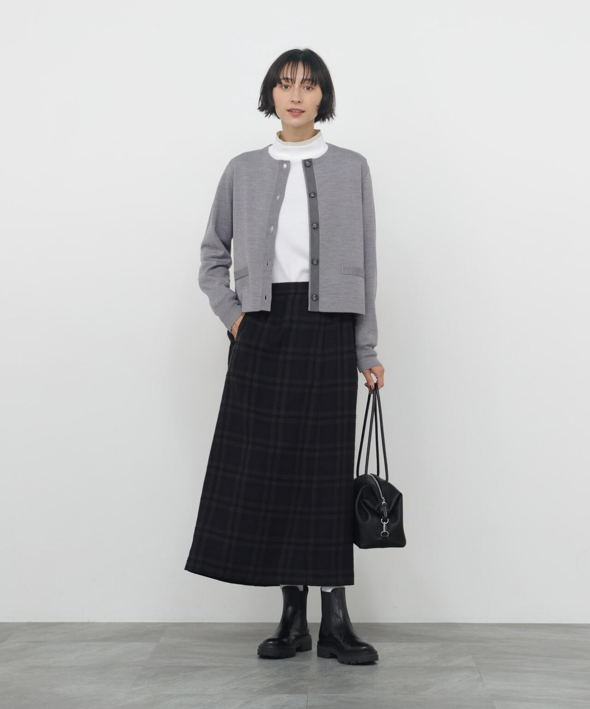 身長168cm　B76 W58 H86 着用サイズ：M