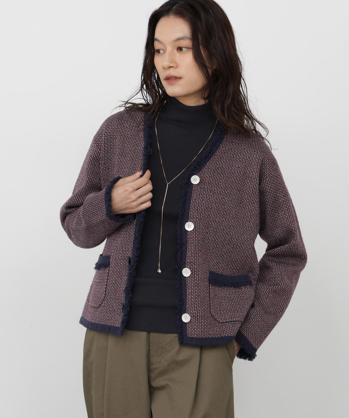 165cm/B:77cm/W:57cm/H:79cm 着用サイズ：M