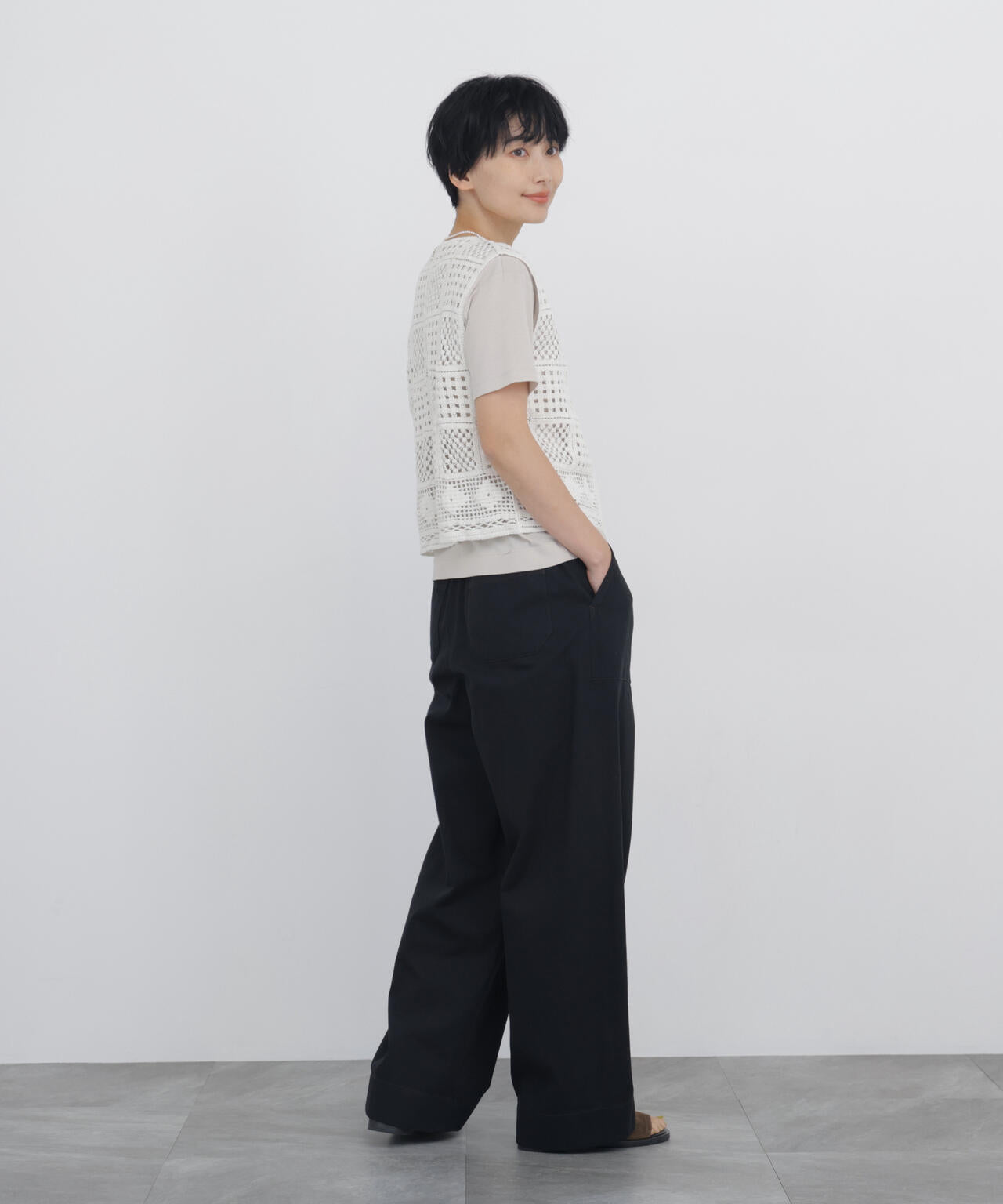 166cm　B/78　W/58　H/86 着用サイズ：M