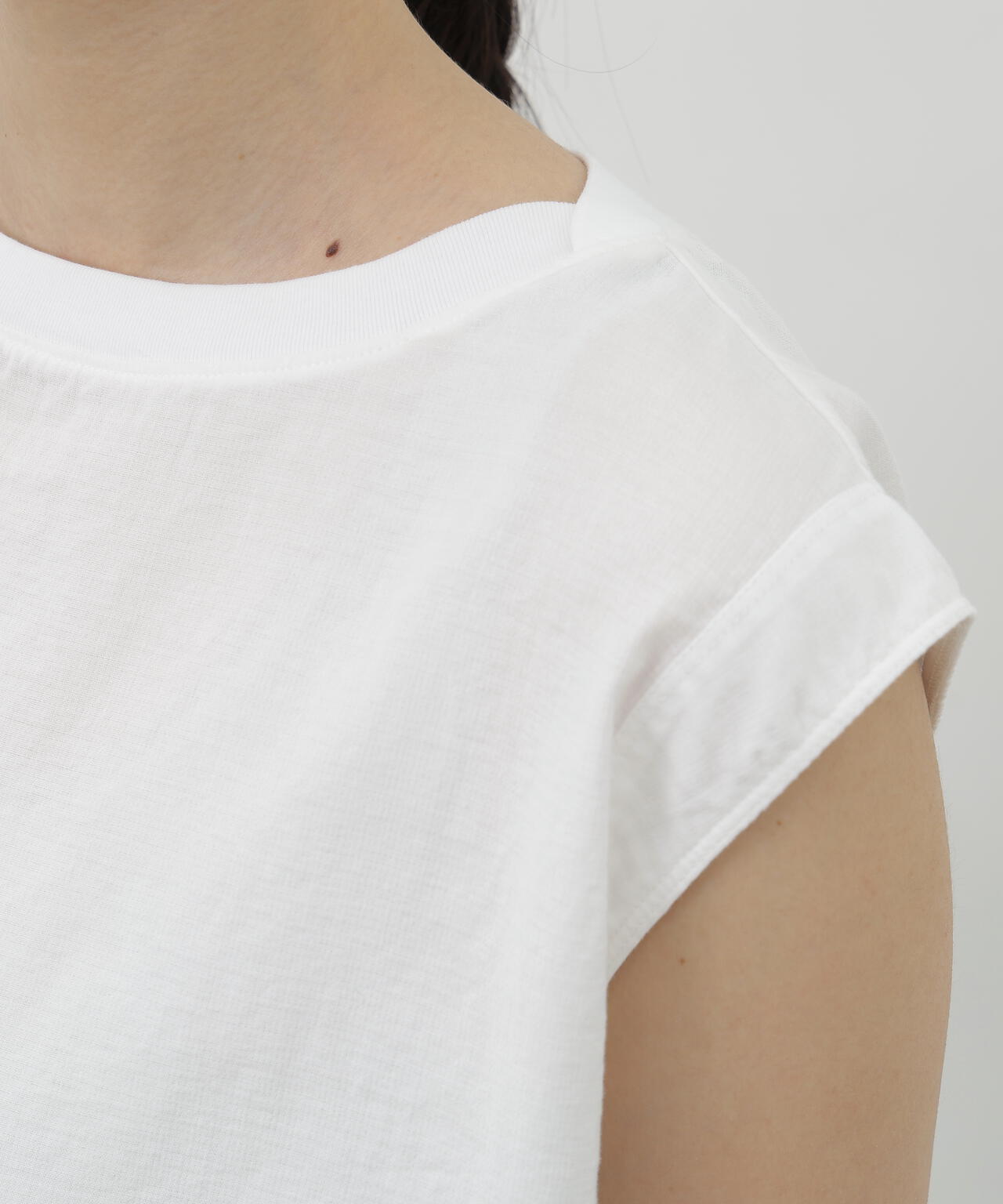 二重ガーゼノースリーブTシャツ