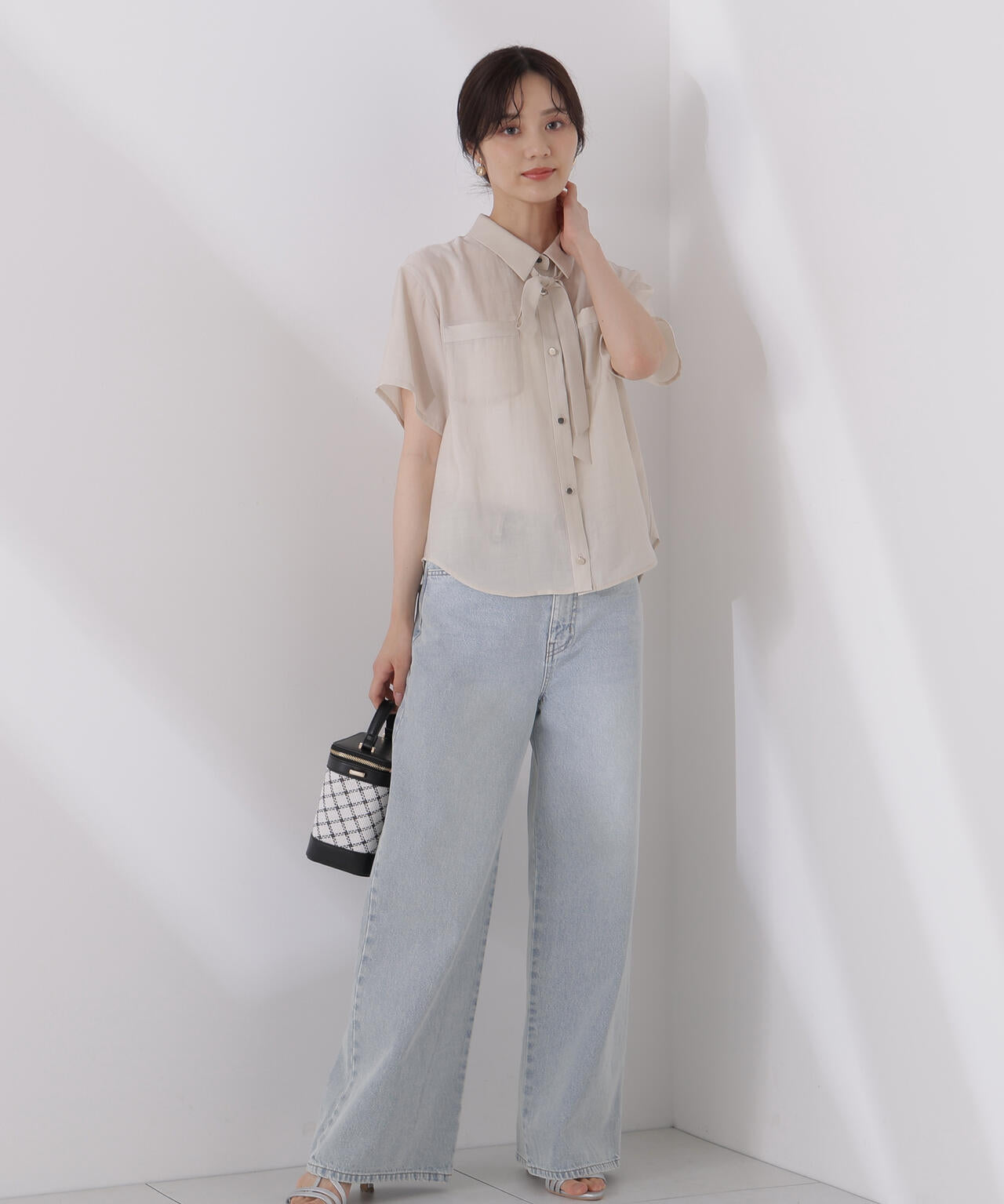 タイ付きシアー半袖シャツ