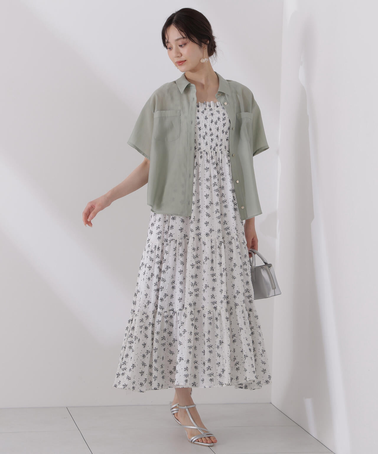 タイ付きシアー半袖シャツ