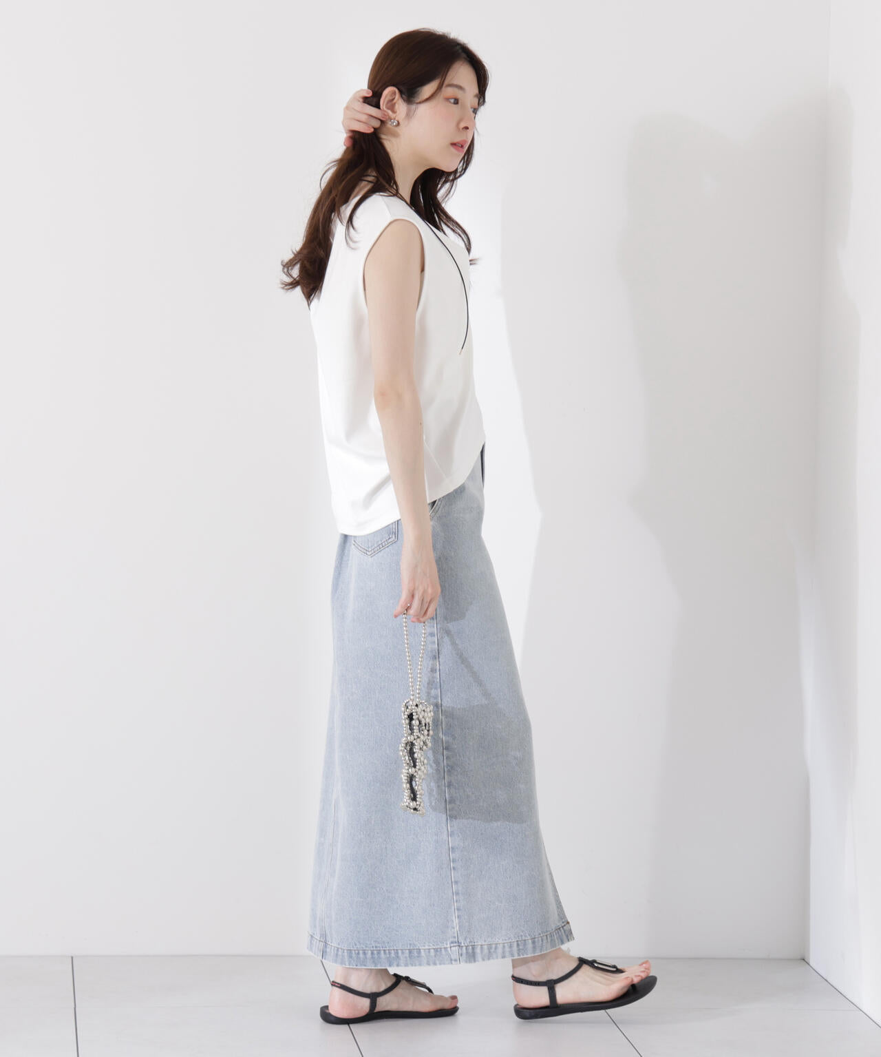 ＜ウォッシャブル＞Vネックフォルムカットソー