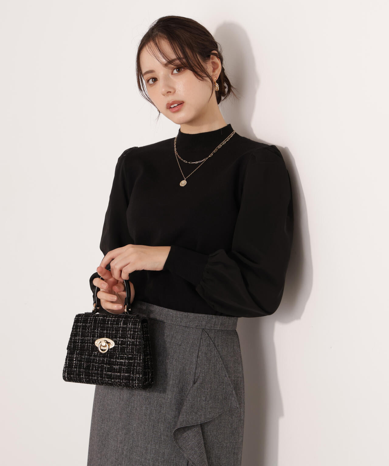 【加藤栞さん着用】シフォンスリーブニットトップス