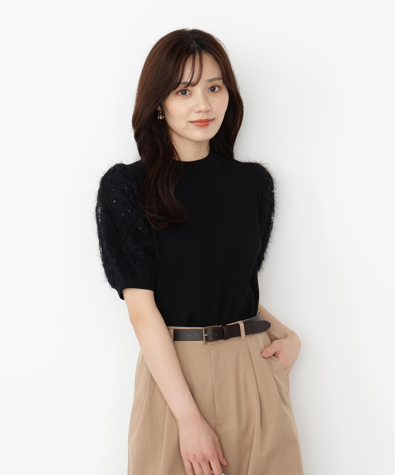 レースドッキングスリーブニット【ベージュ：official site限定】