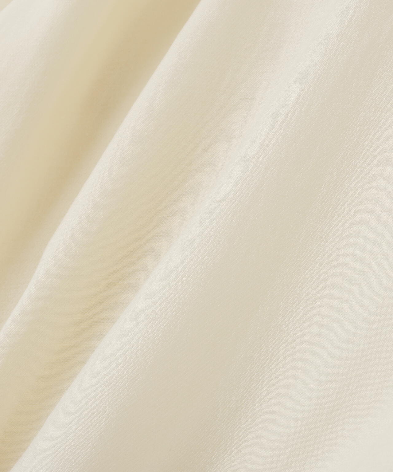 ＜青島心さん着用＞短丈シアーシャツ