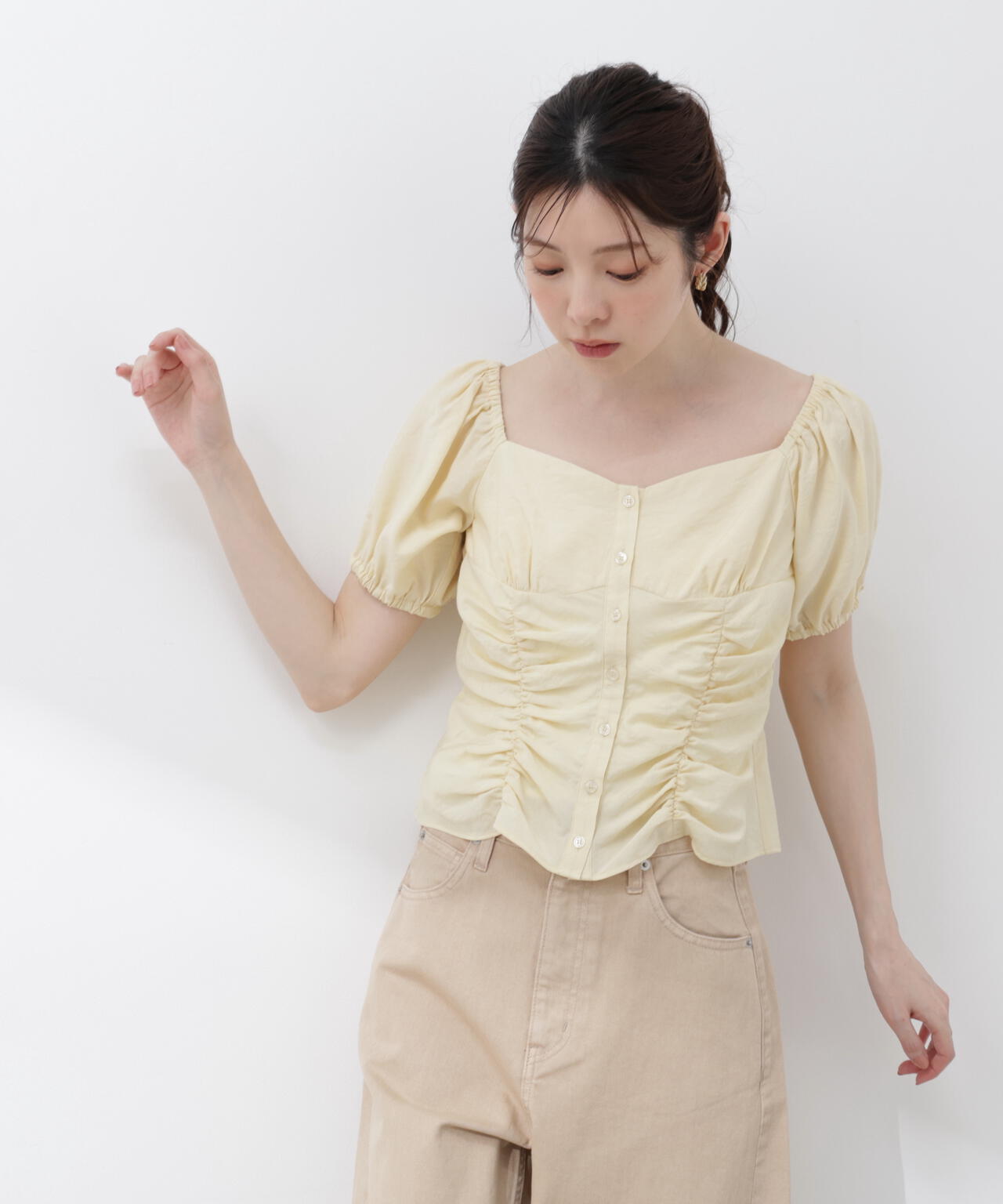 167cm 着用サイズ：FR