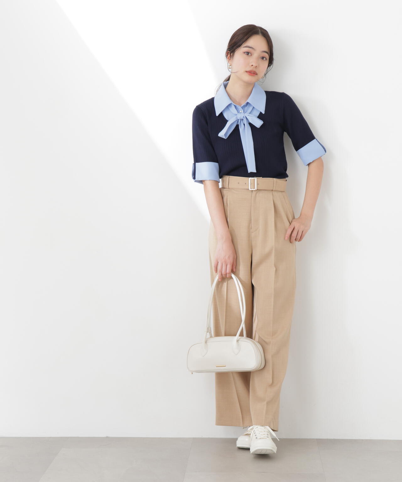 ＜ウォッシャブル＞ベルト付きタックワイドパンツ
