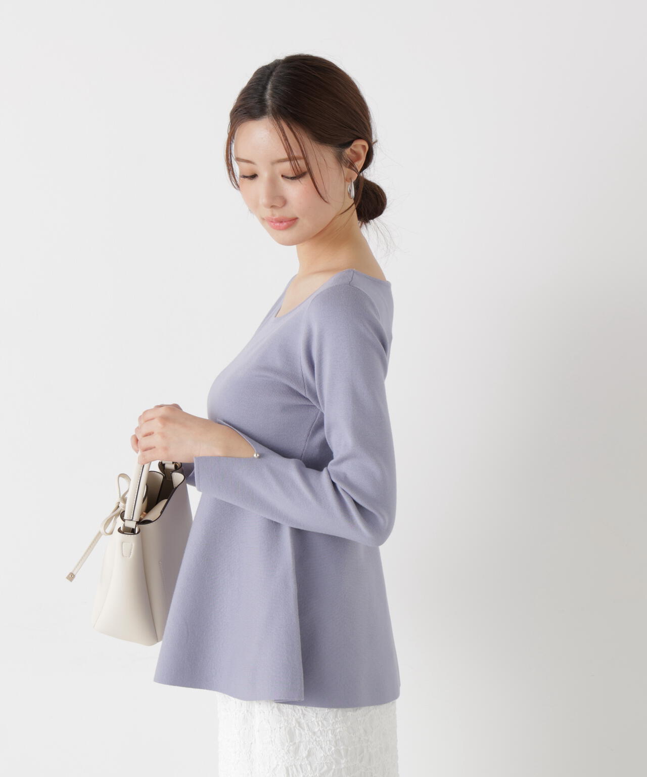 ＜ウォッシャブル/UV＞ペプラムベーシックニット【ブルー：official site・ZOZOTOWN・一部店舗限定】
