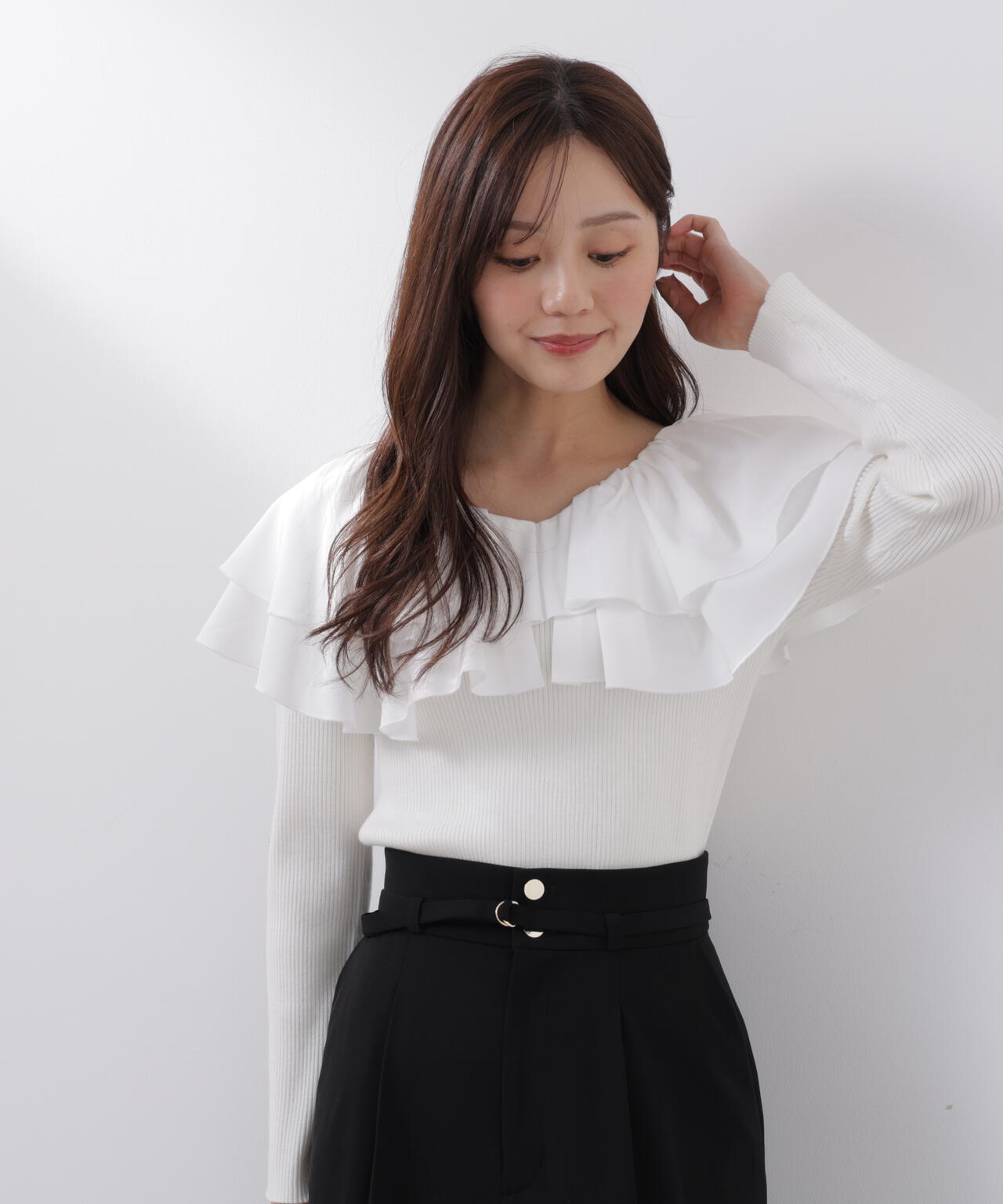 ボリュームラッフルニット【ピンク×ピンク：official site・一部店舗限定】