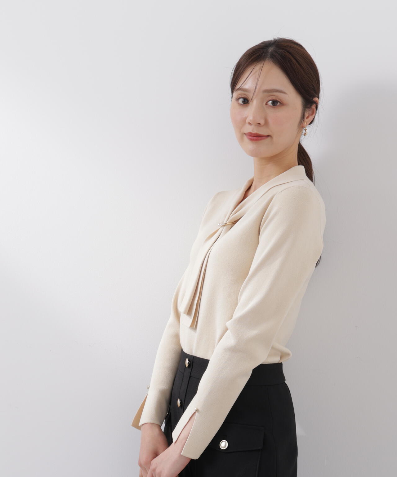 パールリングボウタイニット【グレー：official site・ZOZOTOWN・一部店舗限定】