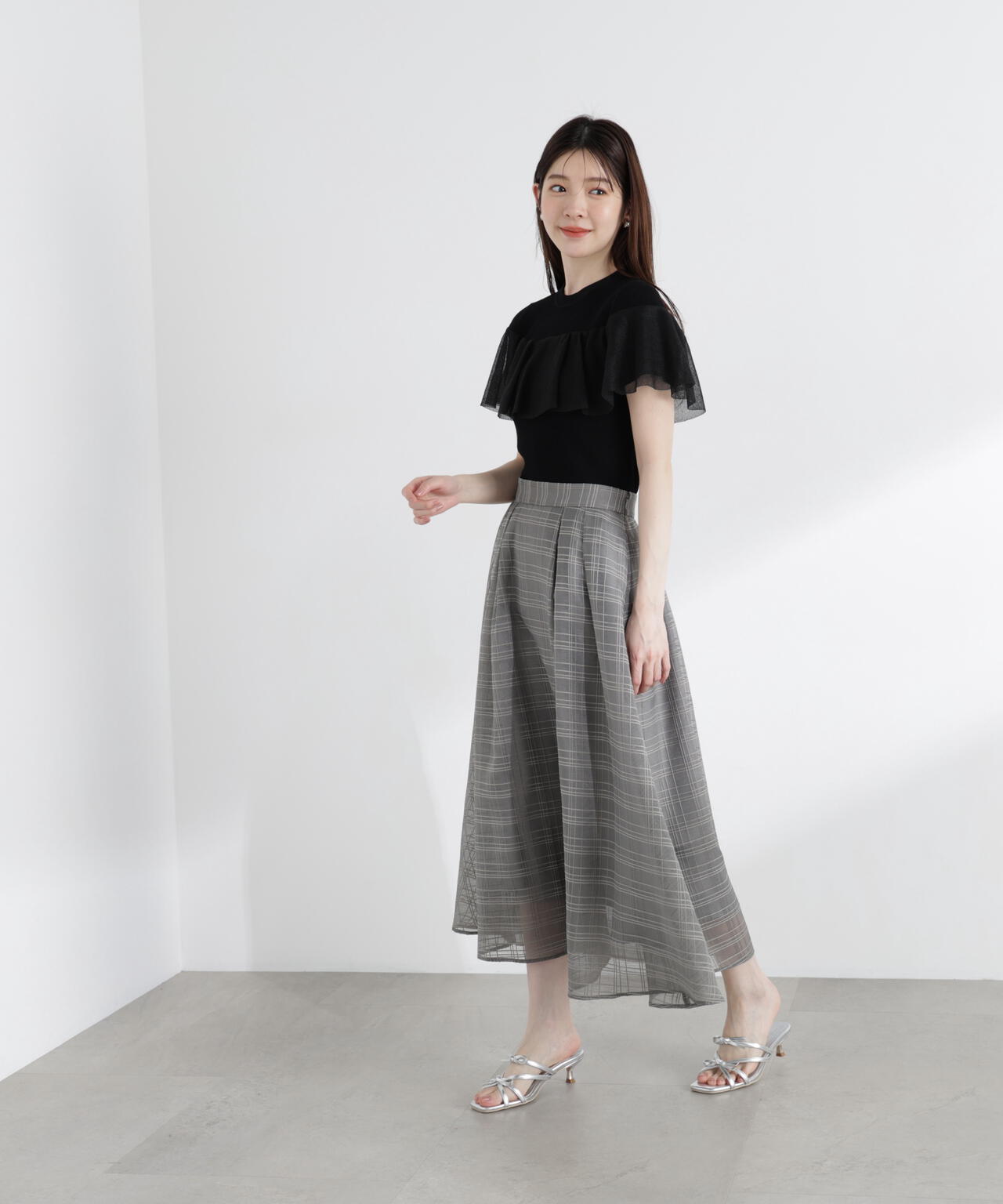 167cm 着用サイズ：FR
