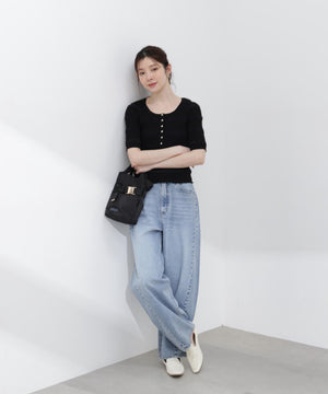 167cm 着用サイズ：FR